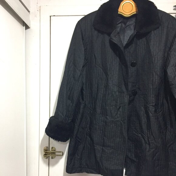 VINTAGE ME-JAY FAUX FUR NYLON JACKETS SIZE 3/4 - Picture 4 of 10